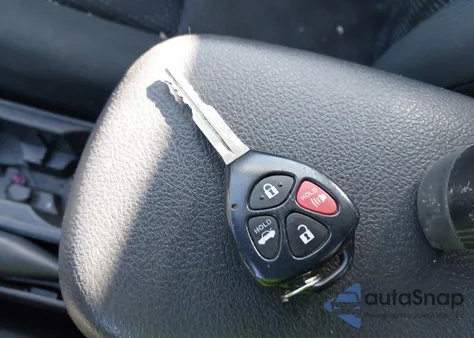 2010 Toyota Corolla S z USA, uszkodzony, nr VIN 1NXBU4EE8AZ276652